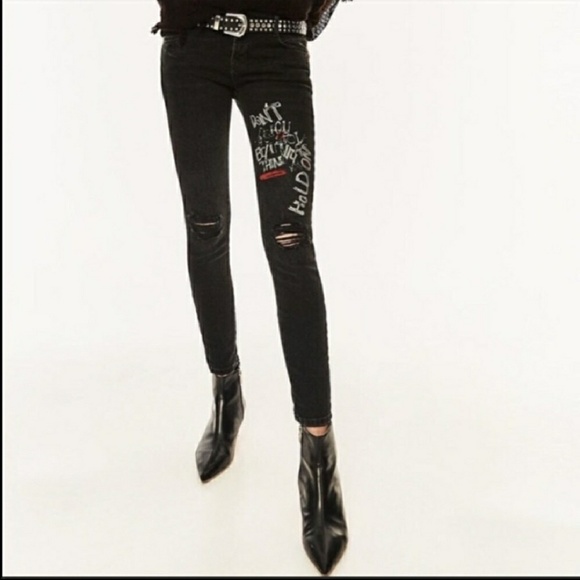 Zara Denim - Zara fashion skinny jeans sz 36 sz 5